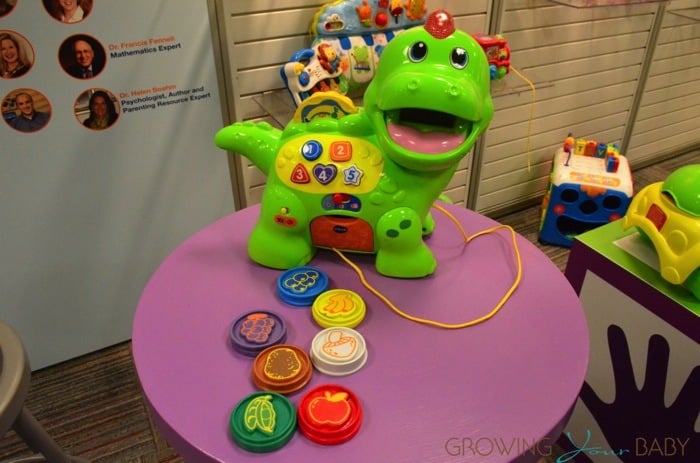 chomp and count dino