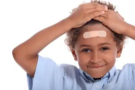 boy bump on his head